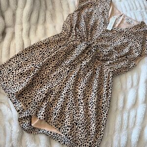 She + Sky Leopard Print Romper New with Tags Size Medium Women’s NWT